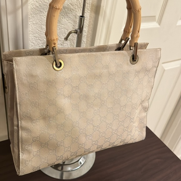 Gucci Monogram Handbag with Bamboo Handles - Picture 3 of 11